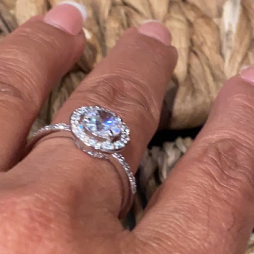 14k Gold plated over Sterling silver Engagement Ring with 1ct Round CZ - Picture 10 of 13